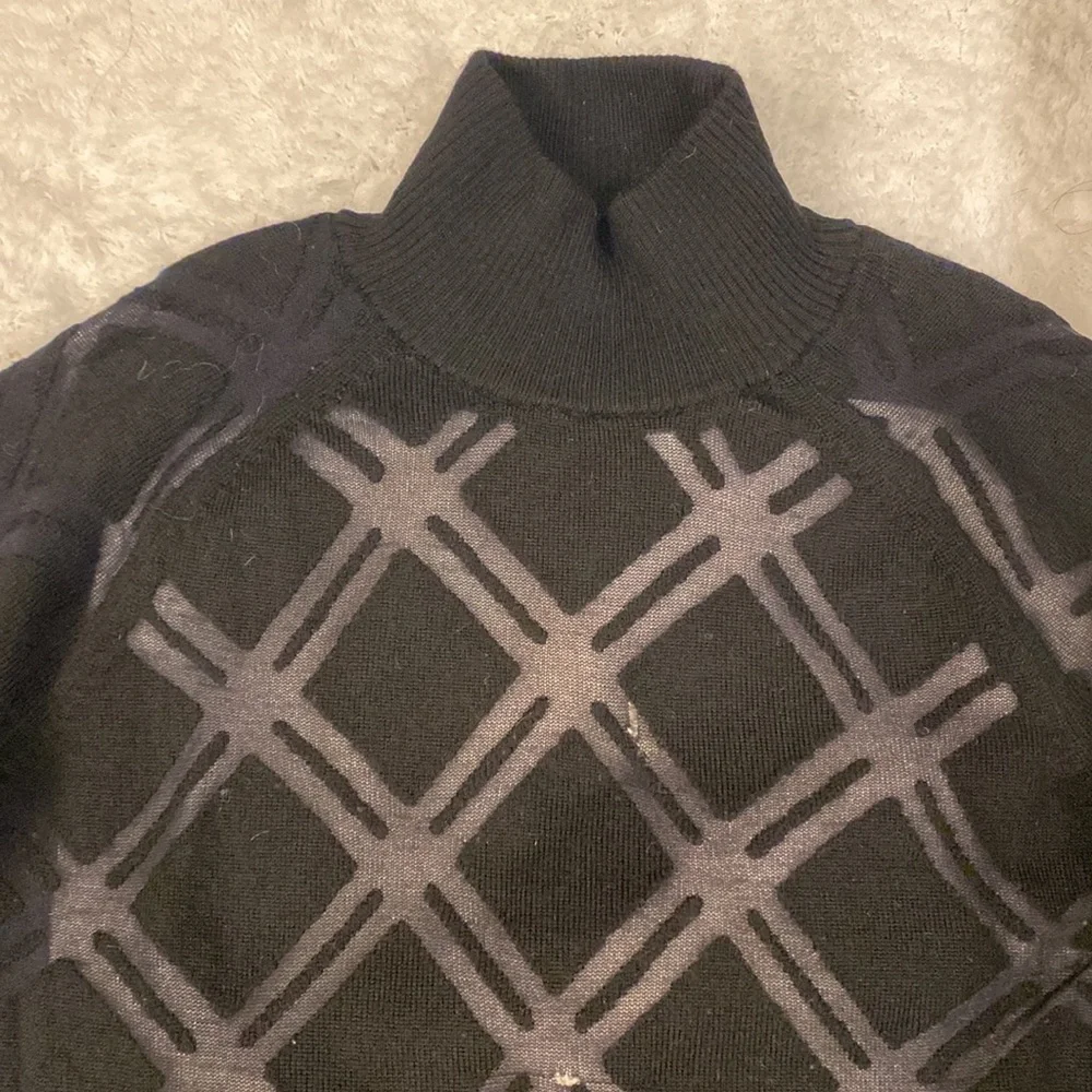 L.A.M.B. Black sheer knit top - Picture 5 of 8